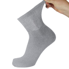 Load image into Gallery viewer, Men&#39;s Diabetic Quarter Length Athletic Sport Socks (Grey) - 6 Pairs
